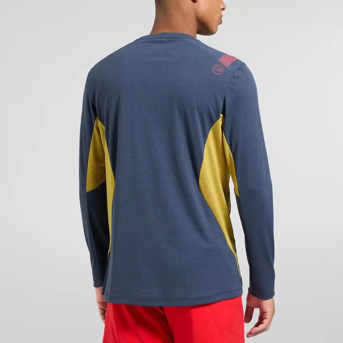 Beyond Longsleeve M