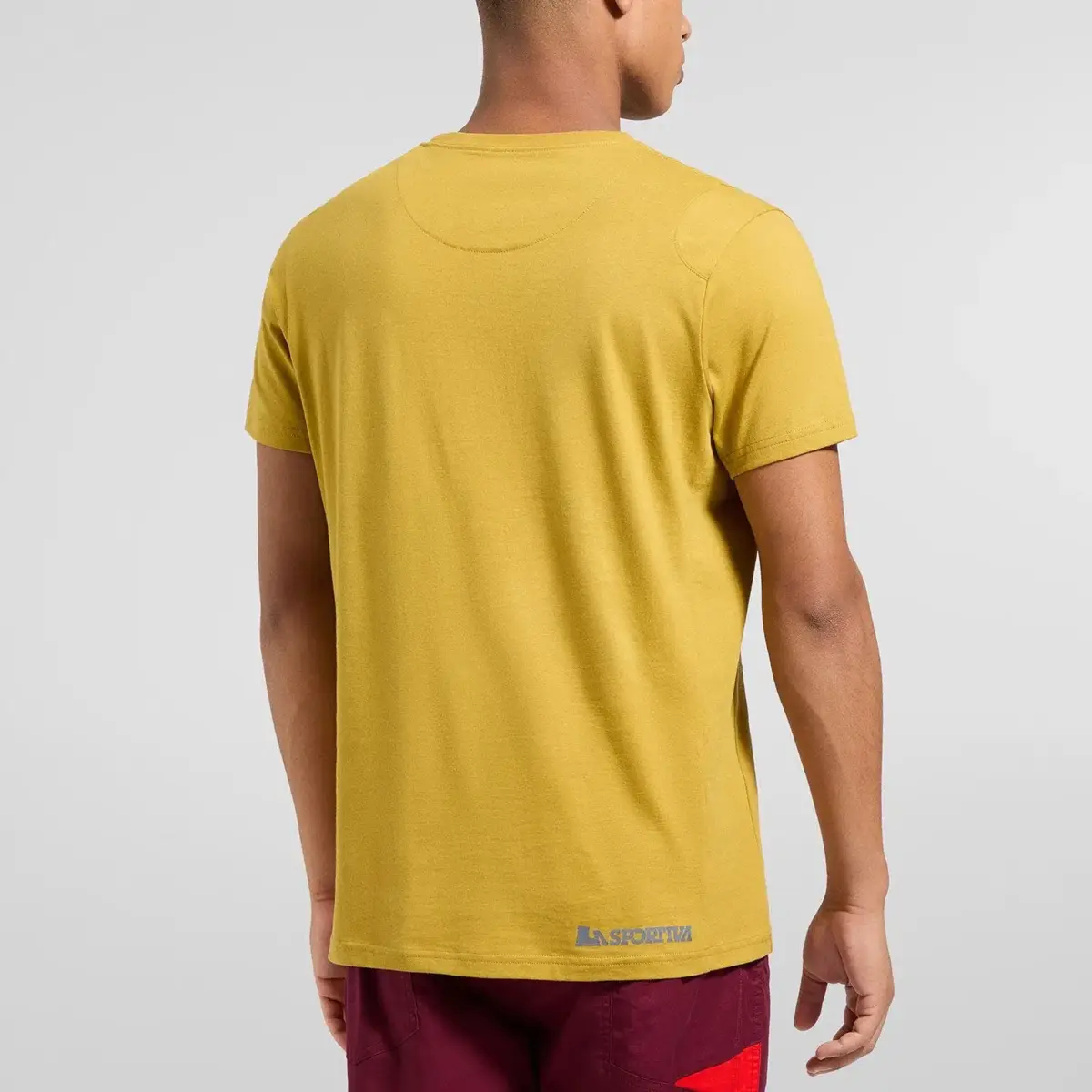 Camiseta con logotipo circular M Camiseta con logotipo circular M